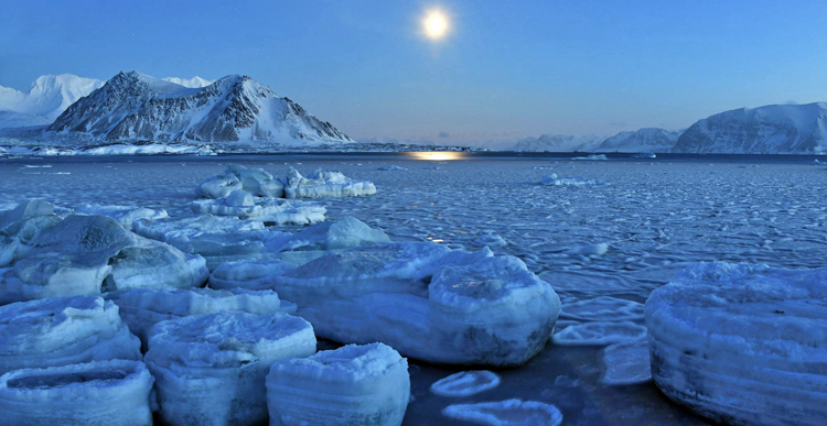 50218080 435940516943765 191784441683640320 n